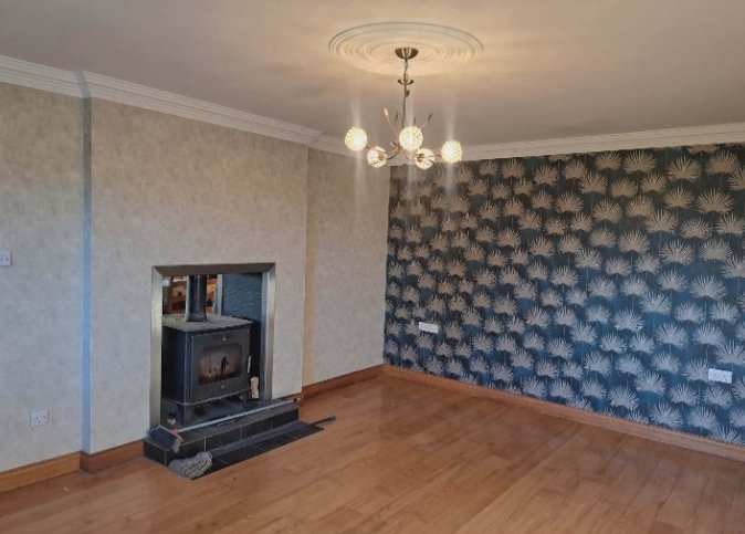 Living room feature wall and painting finish